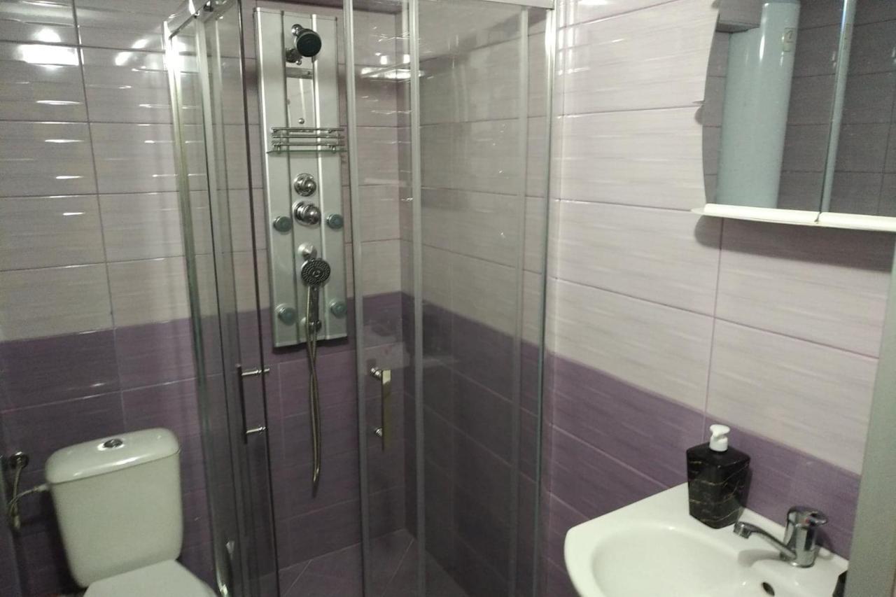Apartament Edelvais ヴァルナ エクステリア 写真